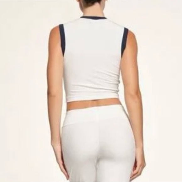 Skims Soft Lounge Ringer Ribbed Cropped Tank Size XL - Picture 2 of 6